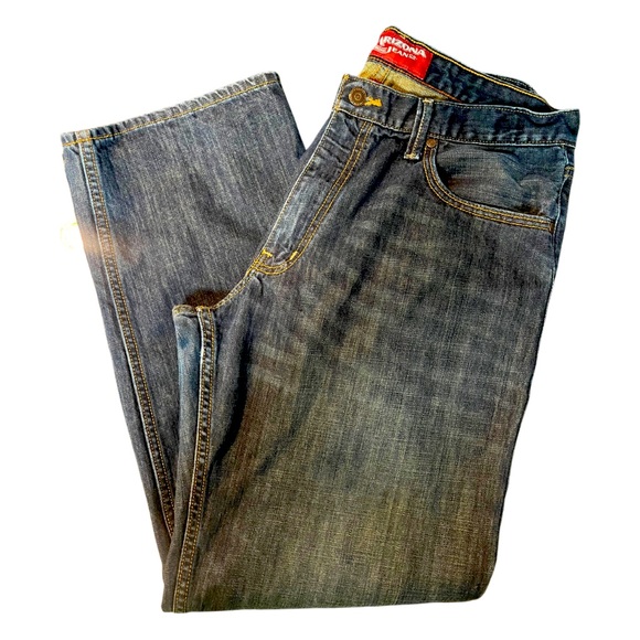 Arizona Jeans - Picture 3 of 4